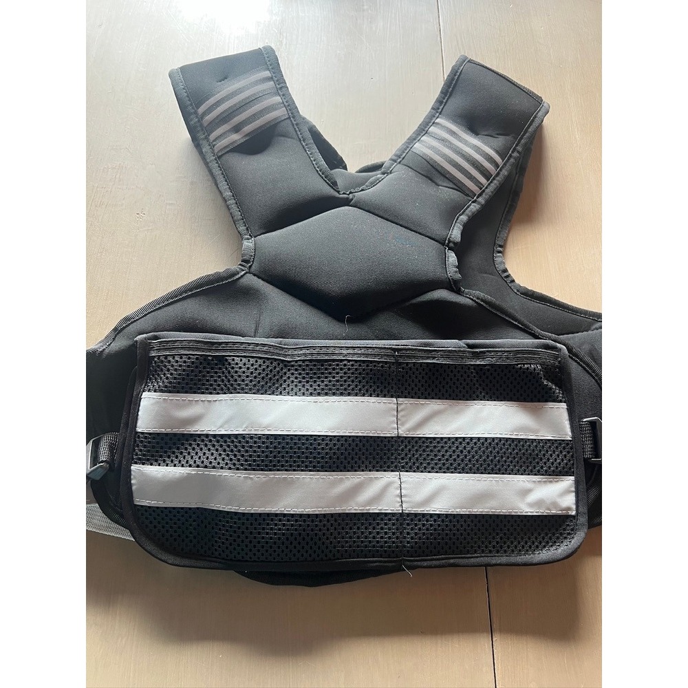 Adjustable Weighted Vest 11-18lb Black Removable Weights Reflective Straps NEW